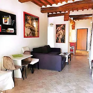 https://la-dormeuse.it-tuscanyhotel.com